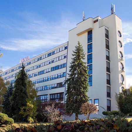 Hotel Novi Zágráb Kültér fotó